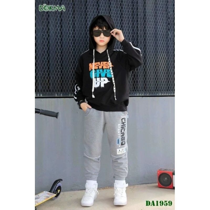 Áo, quần bé trai chất nỉ da cá Dokma 8-12Y