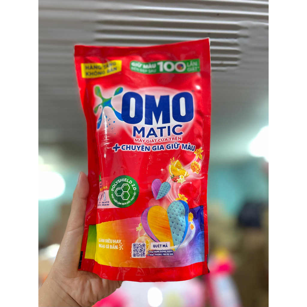 Nước giặt OMO Matic Comfort hương thanh xuân dành cho máy giặt - Hàng tặng túi 350g