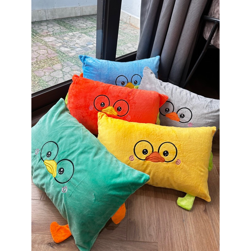 Gối nỉ nhung hoạt hình cho bé 30x50