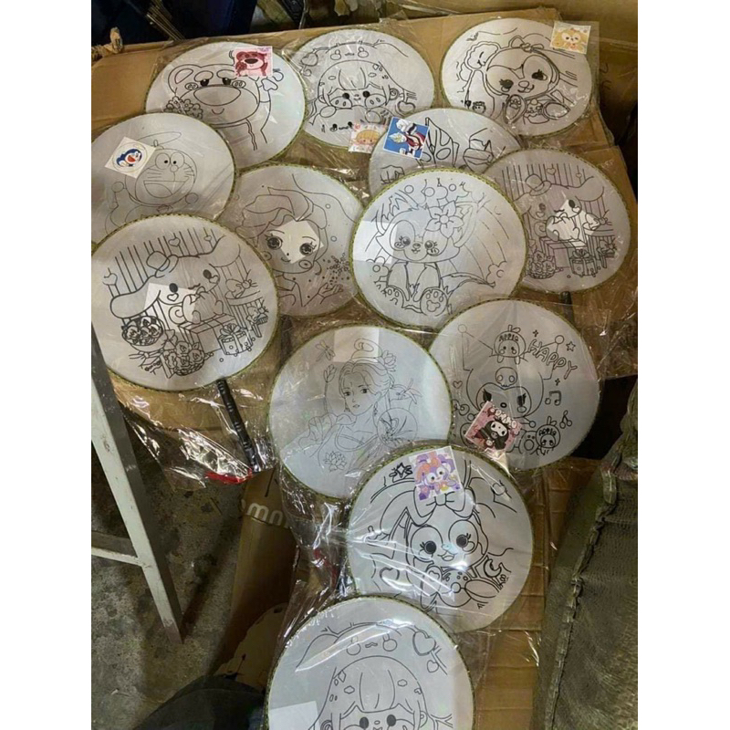 Tranh quạt tô màu