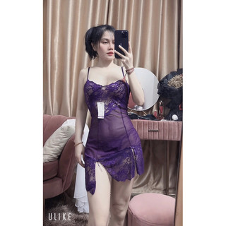 Váy ngủ ren màu tím kèm chip lọt khe