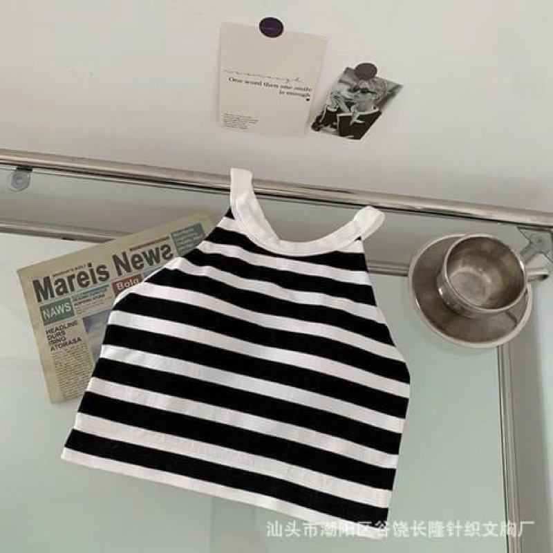 Áo bra croptop cổ yếm đệm mút đình hình phong cách trẻ trung sexy