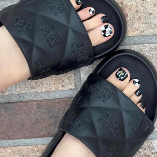 “Chính Hãng Auth” Dép Lê Quai Ngang MLB_ Nữ Nam Phong Cách Thời Trang Hàng Loại 1 Full Box MRC1224