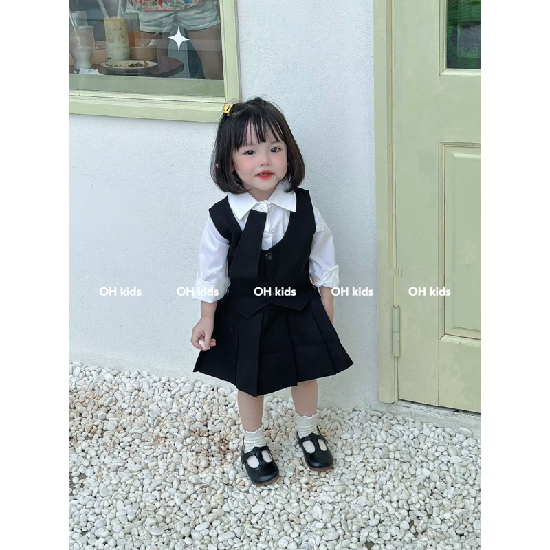 Set váy gile 3ct cà vạt đen bé gái