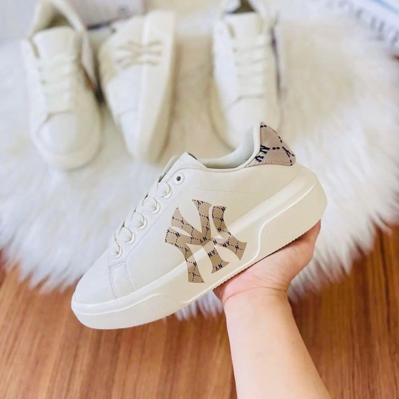 Giày MLB Chunky Classic Heel Dia Monogram - Giày Sneaker MLB nam nữ chính hãng 3ASXAM82N