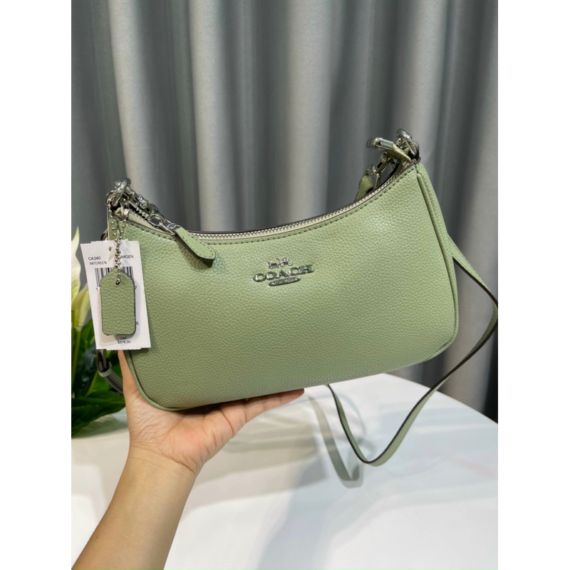 Túi Coach Teri Shoulder bag màu xanh bơ
