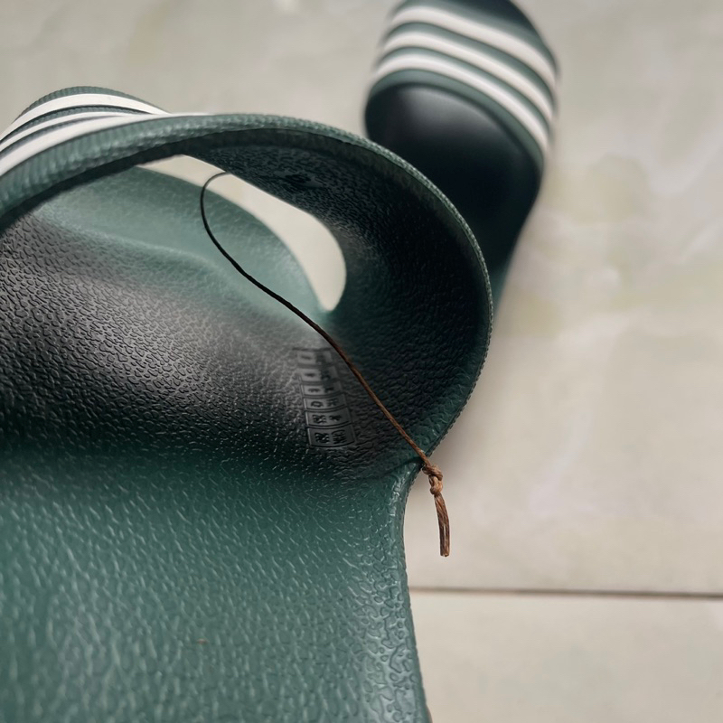 Dép Đúc Adidas Adilette Aqua Quai Ngang