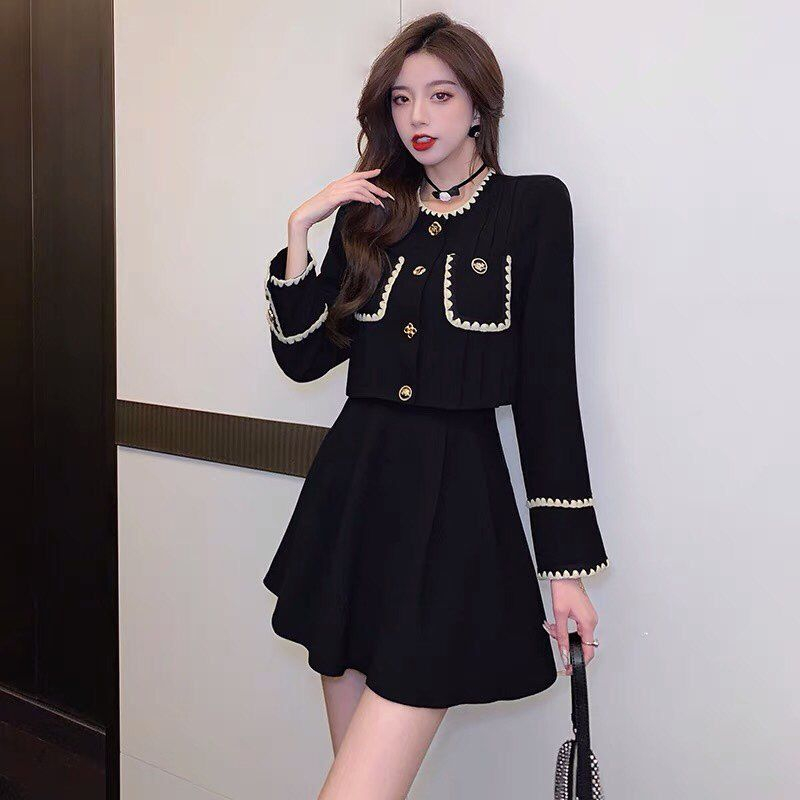 Set áo khoác nhung dài tay phối viền ren tiểu thư kèm chân váy ngắn xếp ly trẻ trung