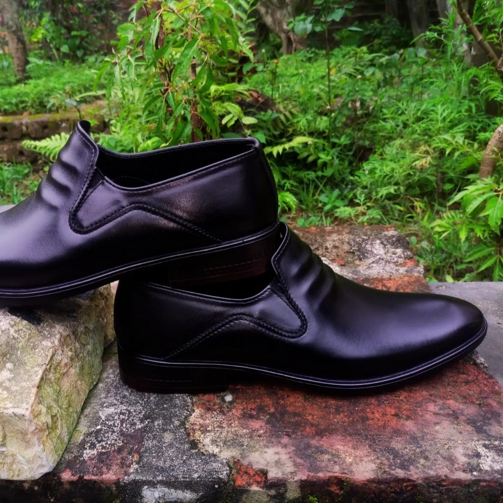 Giày lười da nam mã K116,giày da nam công sở cao cấp,hàng việt nam thượng hạng,chất da bò nhập khẩu màu đen,nâu,navy