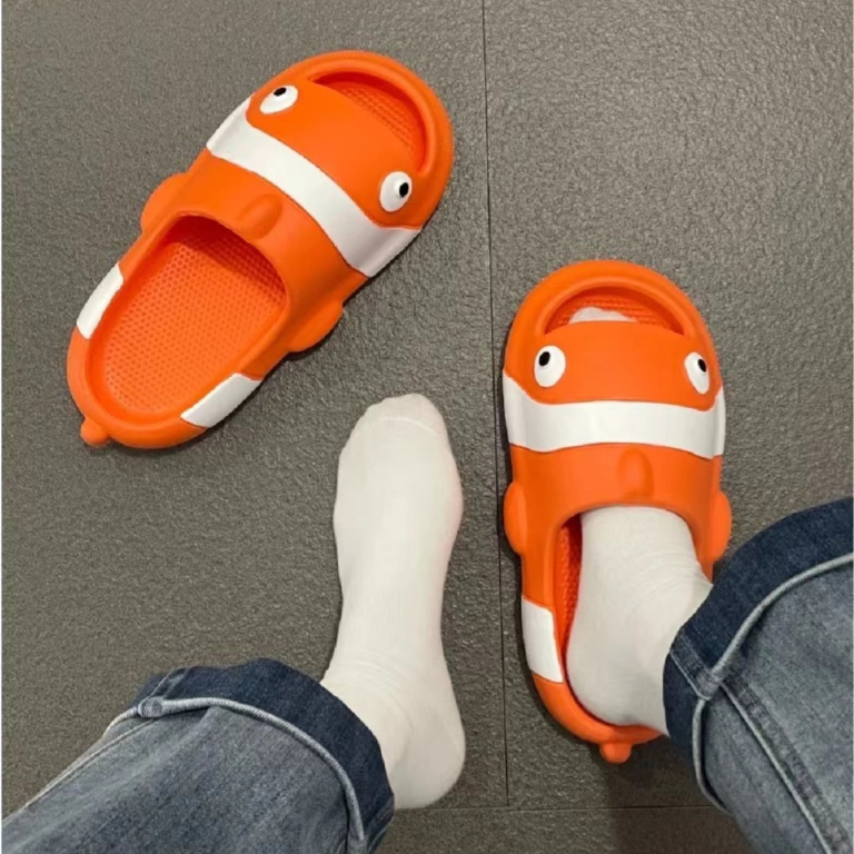 Dép bánh mì cá hề mềm mại và thoải mái， Sự kết hợp hoàn hảo của EVA co giãn