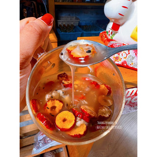 Chè tinh bột củ sen mát da