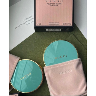 Phấn phủ GUCCI Poudre De Beaute Mat Naturel