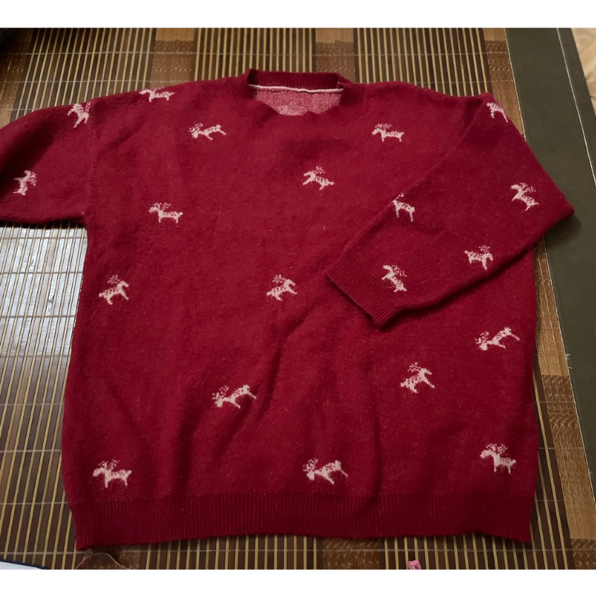 Áo len họa tiết hươu