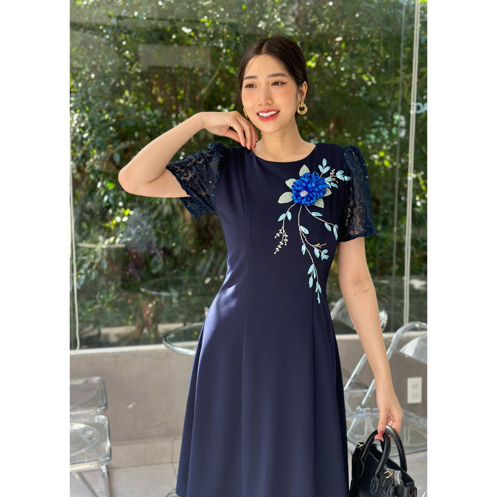 Đầm nữ kiểu dáng xòe thiết kế phối hoa,tay ren,  tặng mẹ sang trọng, ảnh thật