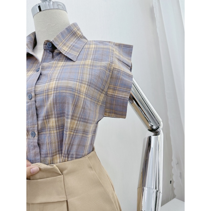 Set áo kẻ + Chân váy midi nâu