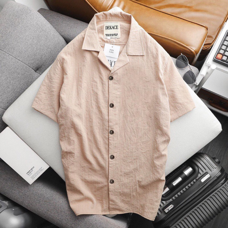 Sơ mi nam cổ vest  vải đũi phối cúc dừa