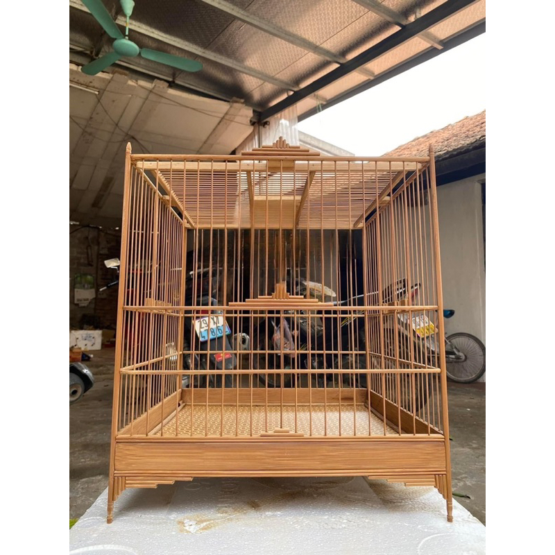Khung lồng chim chào mào tự giáp chất liệu tre già đã đi kèm pk