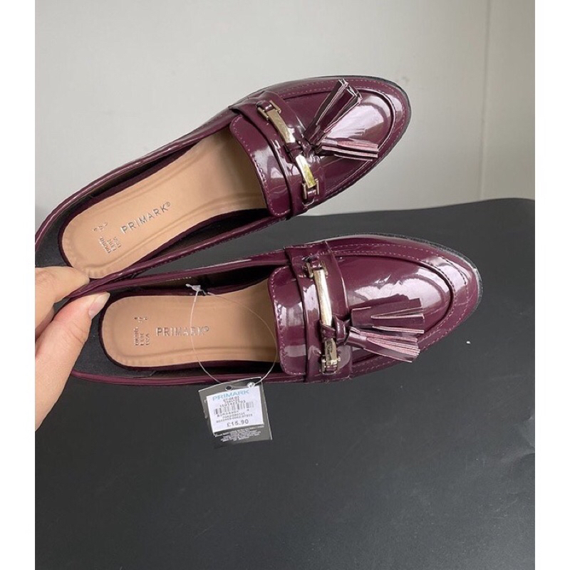 Bệt xuất dư Pri.m4rk da bóng