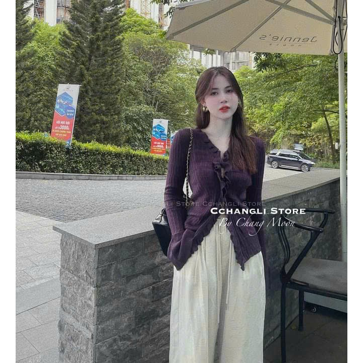 Áo len viền bèo tay loe dài xinh xắn