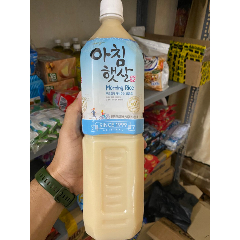 Combo 6 chai Nước gạo Hàn Quốc Woongjin 1.5 lít date mới
