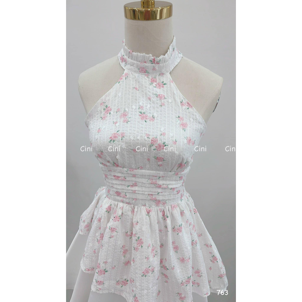 Váy yếm phối thân