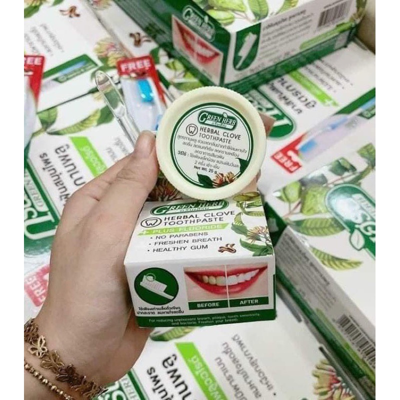 Combo Bột Trắng Răng Green Herb 25g + Bàn Chải Đánh Răng Thái Lan