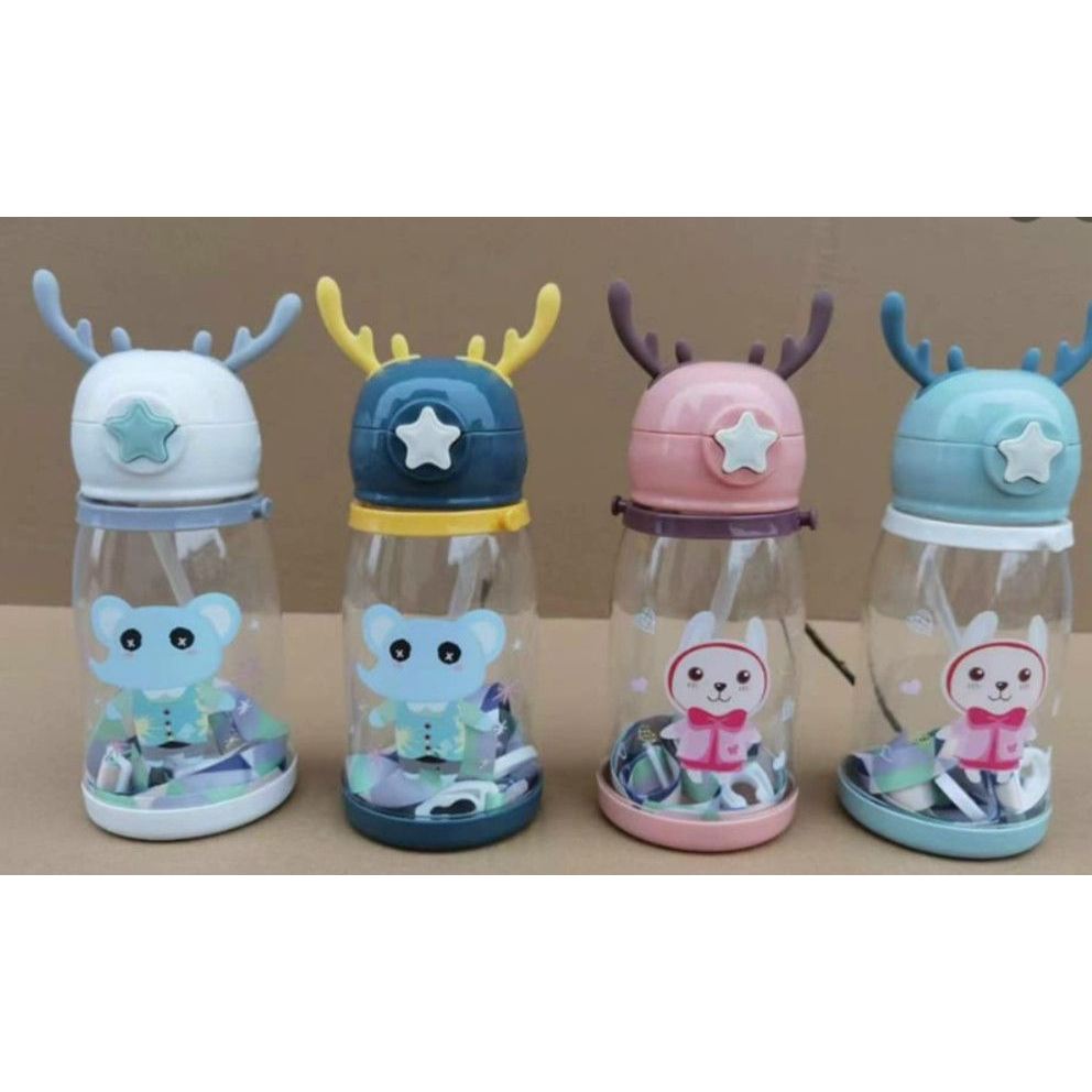 Bình Nước 600ml Tuần Lộc Sừng Hươu Có Dây Đeo