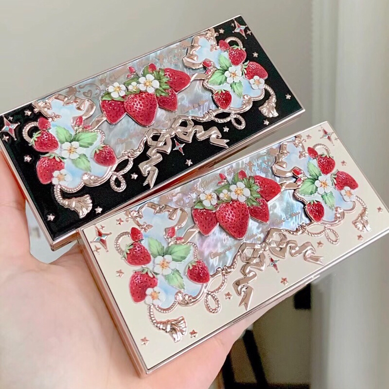 Phấn Mắt FLOWER KNOWS Strawberry Rococo Series