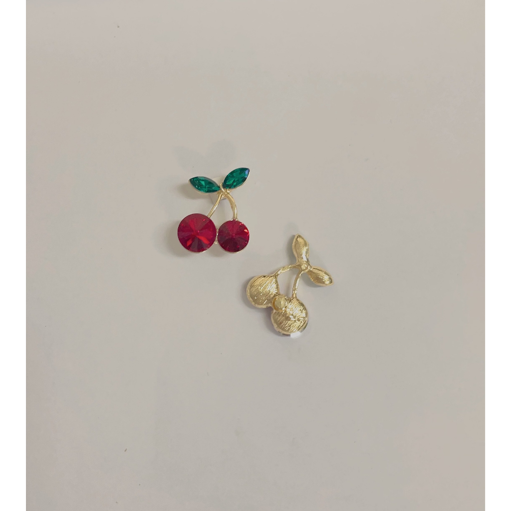 Charm cherry gắn dép