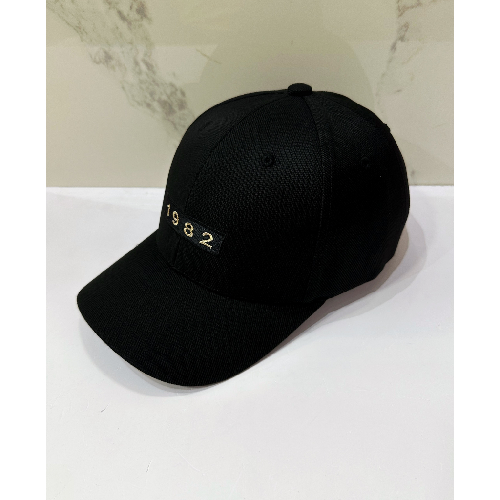 Nón năm sinh 1982 MỚI*** , mũ lưỡi trai nam cao cấp , nón nam nữ, nón đẹp 2023 Korea phong cách Unisex
