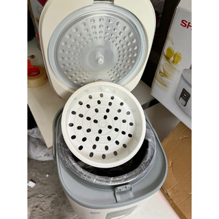 Nồi cơm điện 1L8 SHRAP lòng niêu