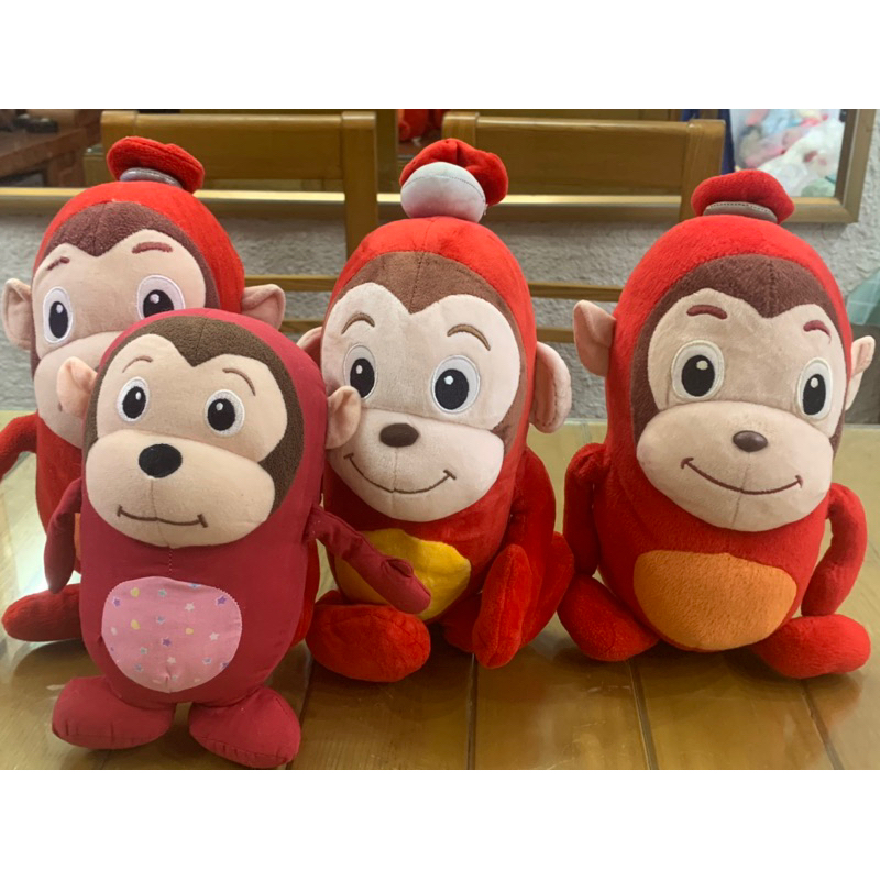 Gia đình khỉ xúc xích