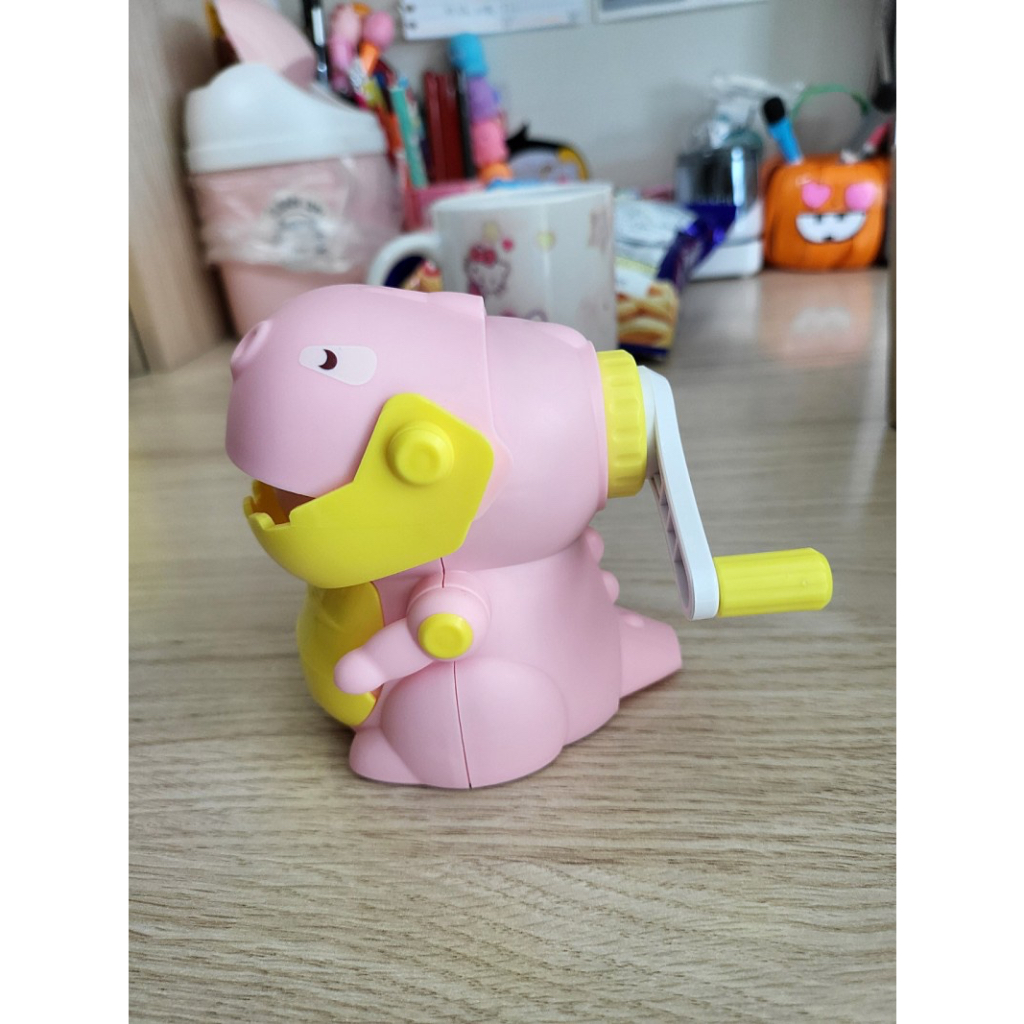 Gọt chì quay tay cho bé siêu tiện vào hữu ích