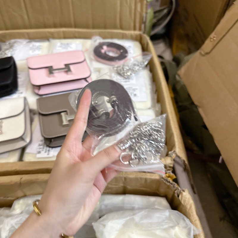 Túi MiNi bag khoá chữ H. Ảnh, video hàng về