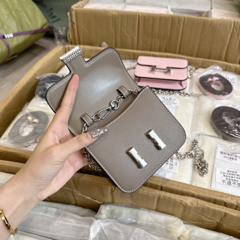 Túi MiNi bag khoá chữ H. Ảnh, video hàng về