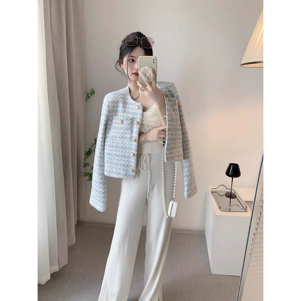 Áo dạ tweed xanh có khuy ngọc sang chảnh