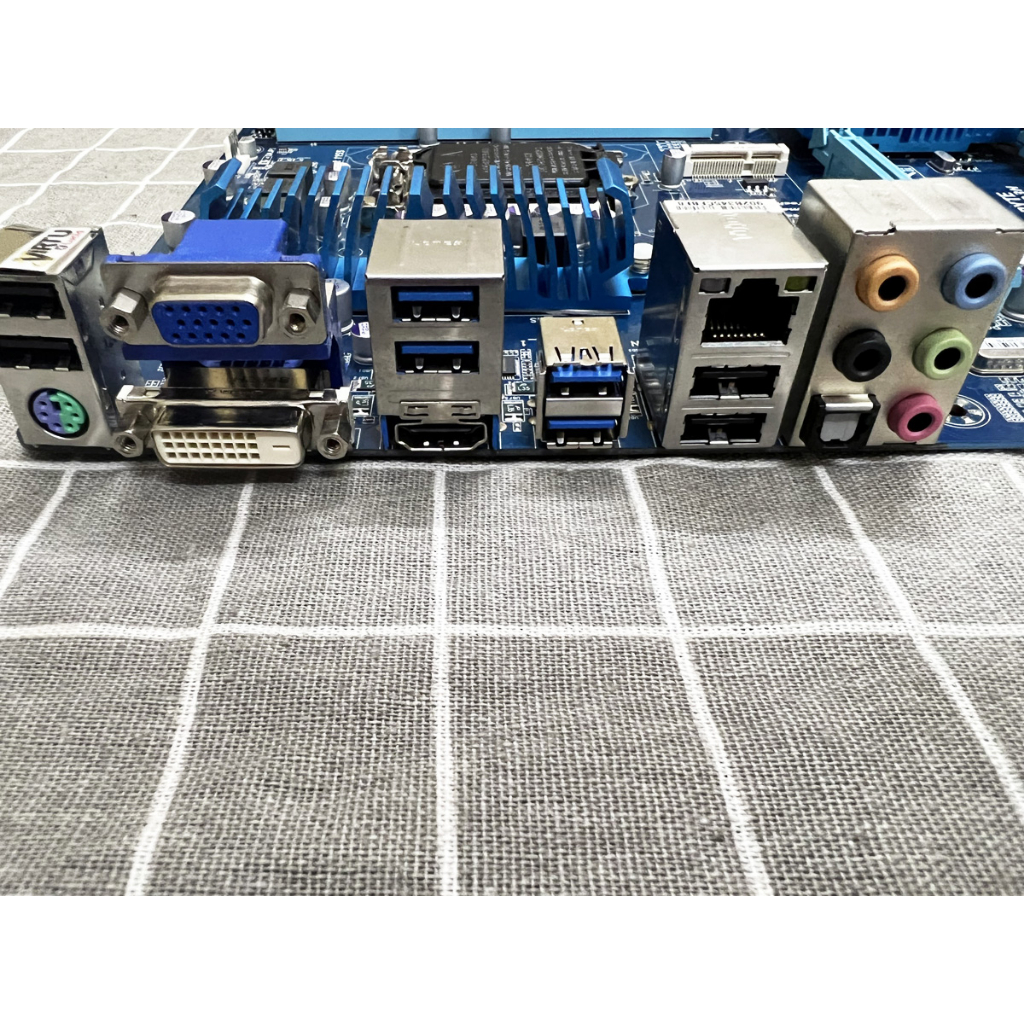 Main máy tính Gigabyte Z77