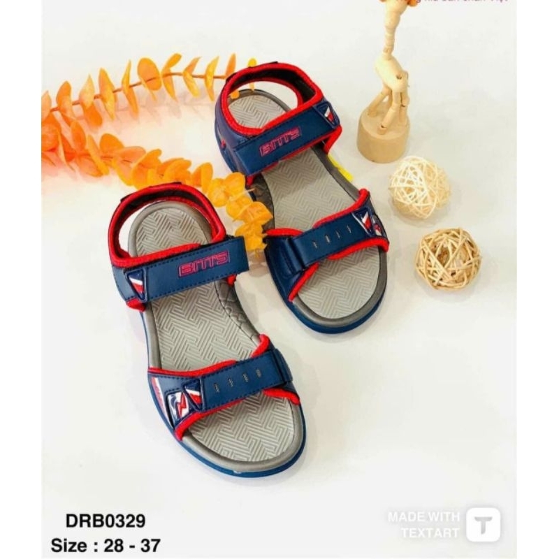 Sandal bé trai chính hãng bền đẹp.