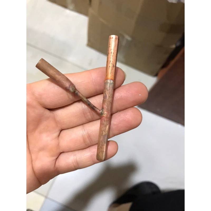 Ty đồng làm đường thoát hơi bầu nóng - máy lọc nước nóng lạnh