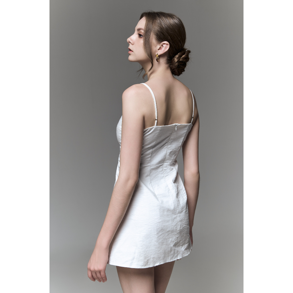 ELE Studios-Đầm thiết kế cao cấp 2 dây ngắn trắng dáng chữ A đi tiệc, đi chơi Aplomb Dress cá tính sexy ELE