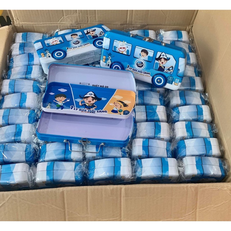 Hộp bút hình chiếc ô tô siêu dễ thương Hkm giá rẻ 19k