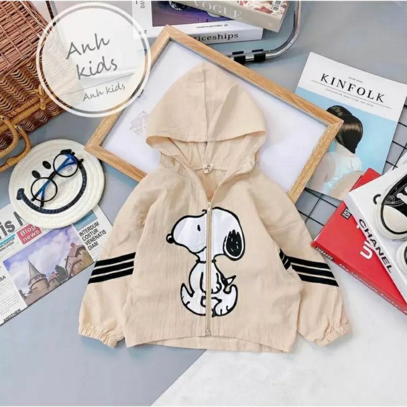 Hot trend | Áo khoác đũi unisex in Cún Snoopy siêu ngộ nghĩnh cho bé 8-18kg