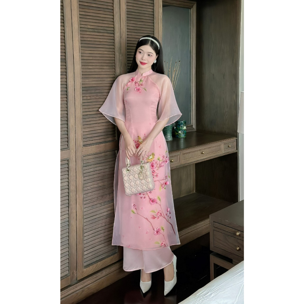 Áo dài cách tân nữ❤️HÀNG CAO CẤP❤️ màu hồng chất liệu organza thiết kế cổ tàu tay lỡ đính hoa 4 tà duyên dáng-LN19