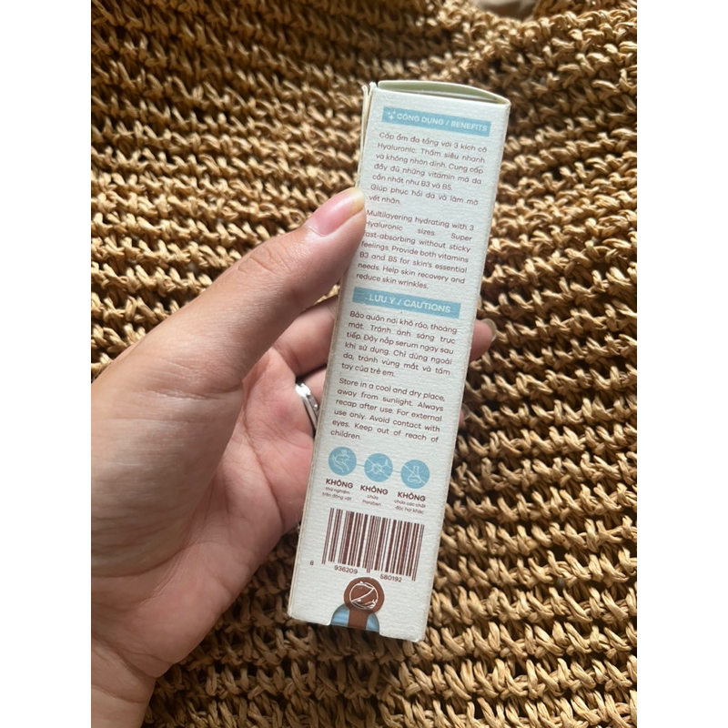 Serum cấp nước Zakka Super Hyaluronic  30ml