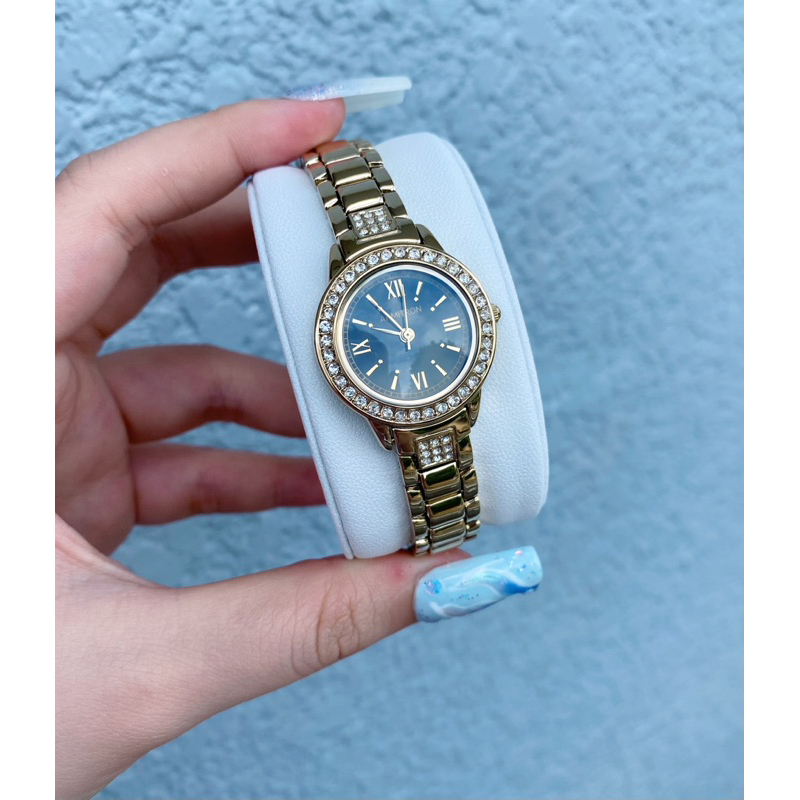 Đồng hồ nữ Armitron dây kim loại màu gold, kích thước 26mm