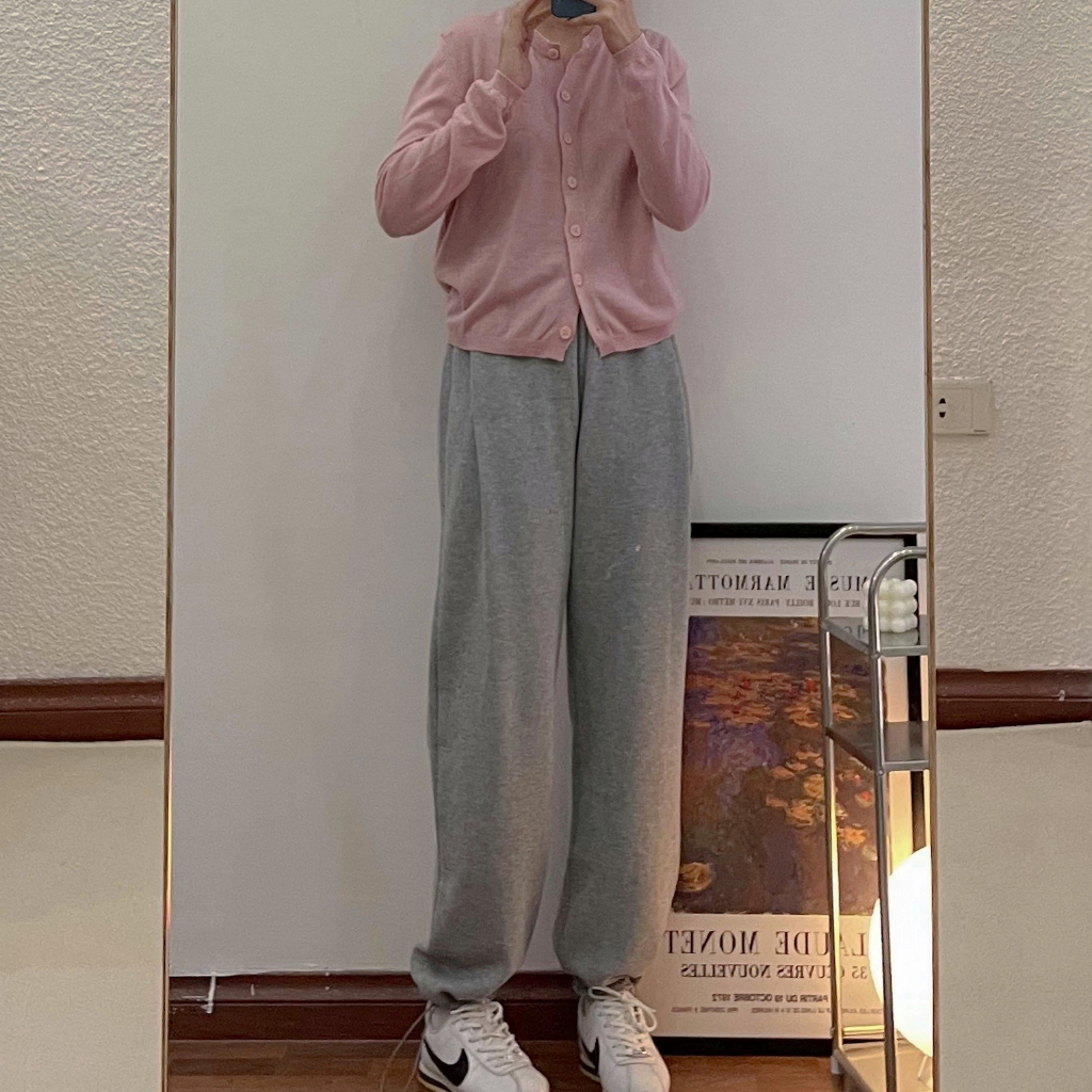 Áo len mỏng cổ tròn cài cúc tay bo 023