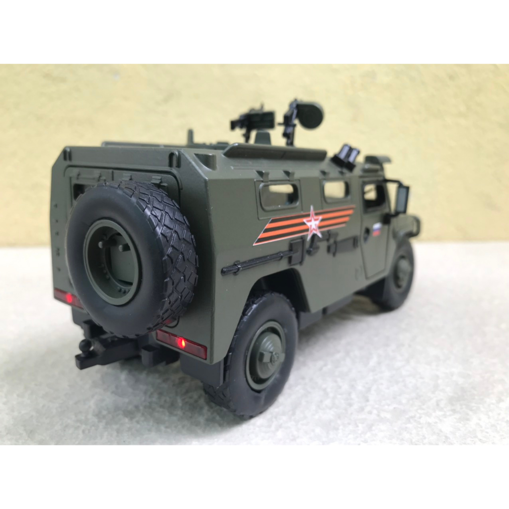 Mô hình xe Quân sự Tiger M 1:32