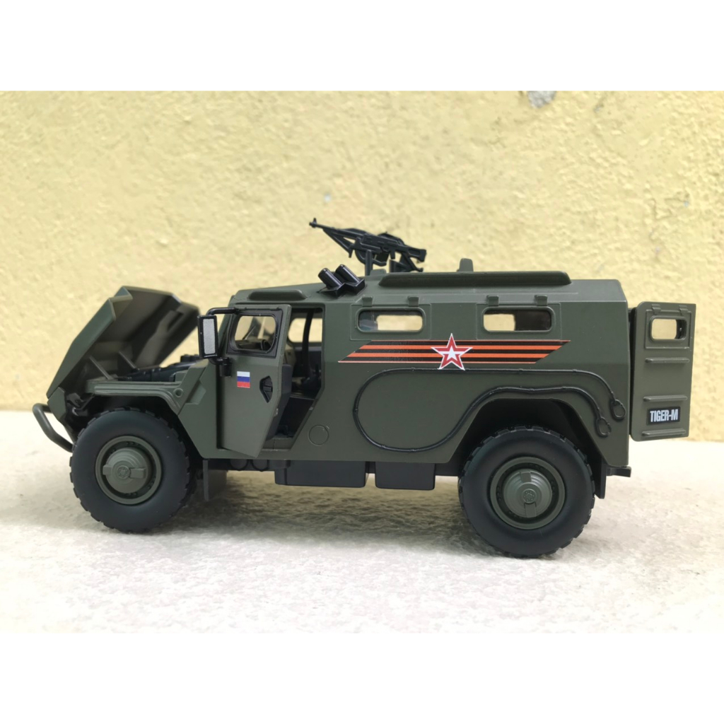 Mô hình xe Quân sự Tiger M 1:32