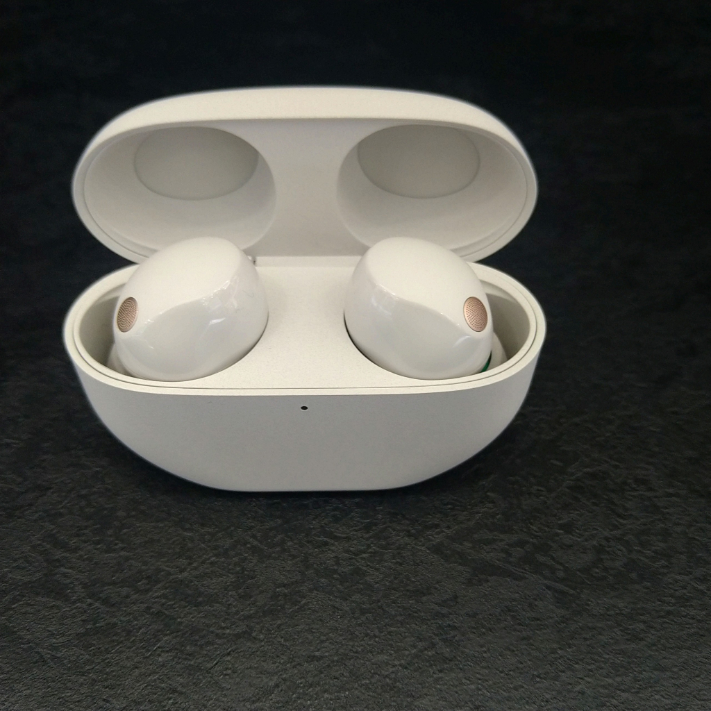 Tai nghe Sony WF-1000XM5 không dây chống ồn