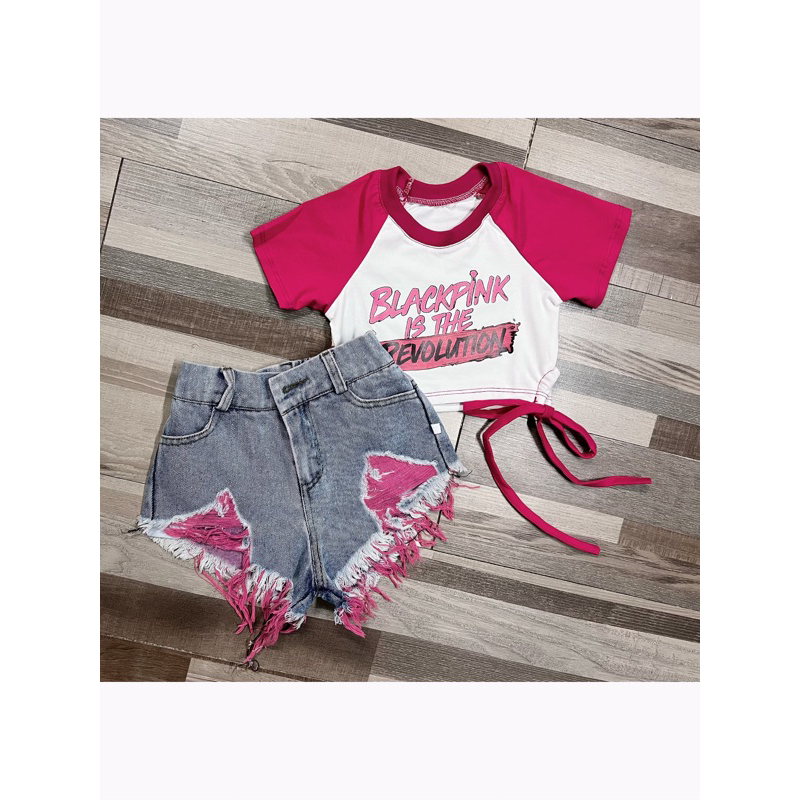 Bộ áo thun croptop dây rút hồng và quần short jean rách hồng siêu đáng yêu cho bé gái